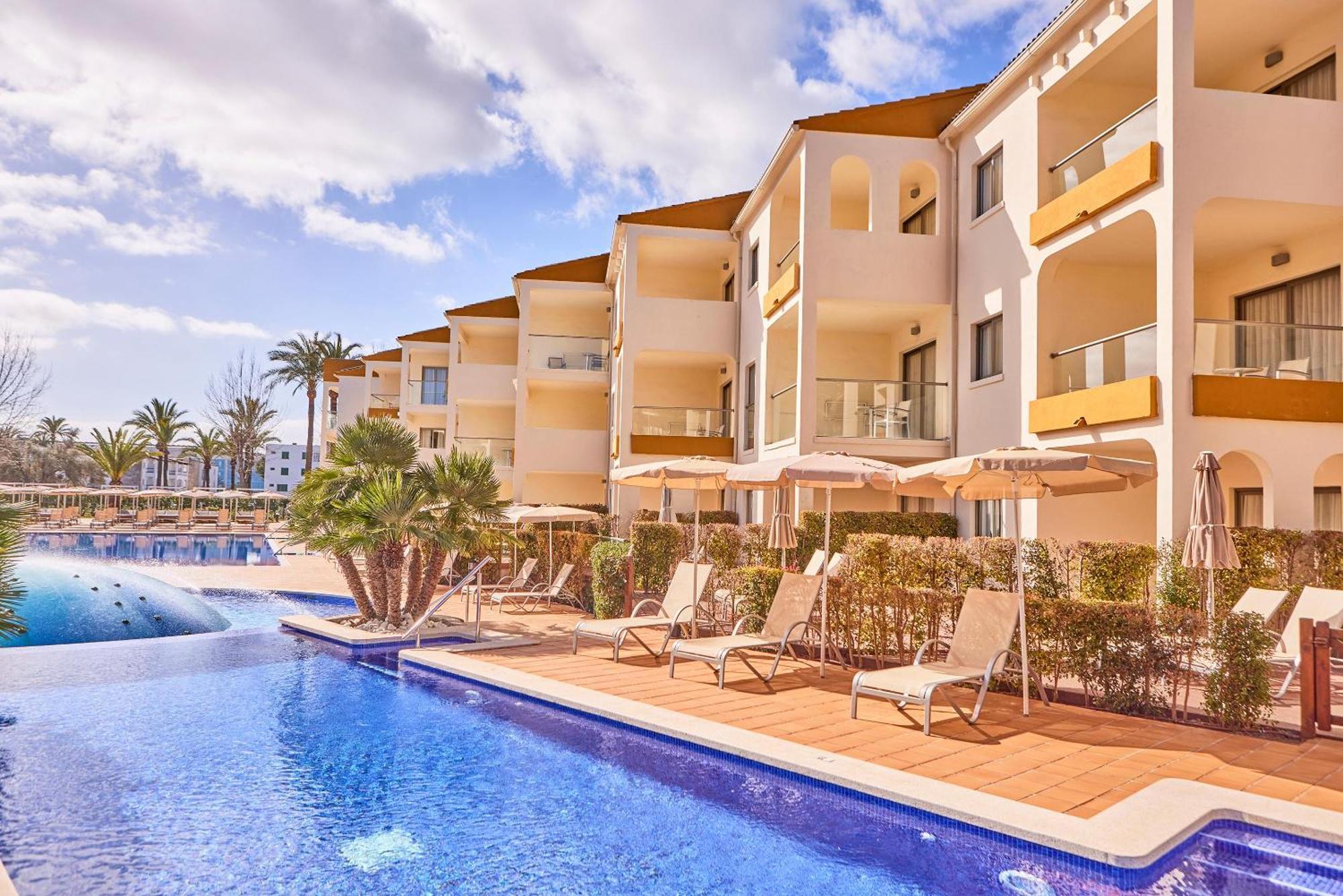 Aparthotel Zafiro Tropic Port d'Alcúdia Exteriér fotografie
