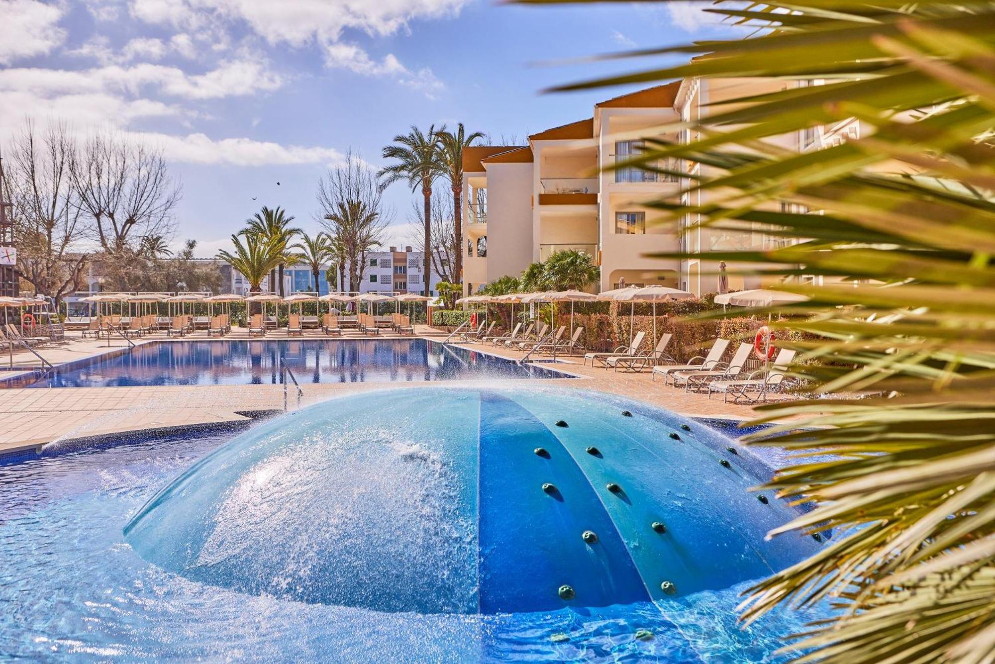 Aparthotel Zafiro Tropic Port d'Alcúdia Exteriér fotografie