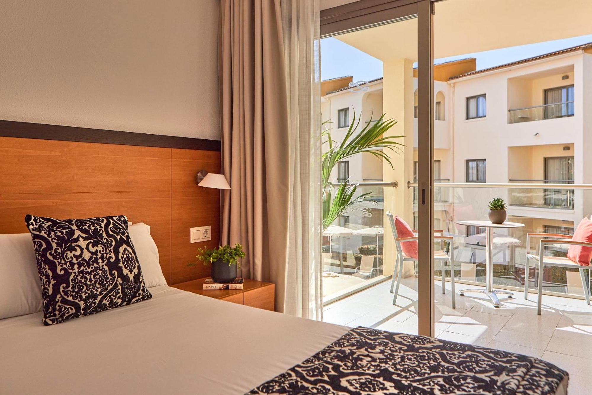 Aparthotel Zafiro Tropic Port d'Alcúdia Exteriér fotografie