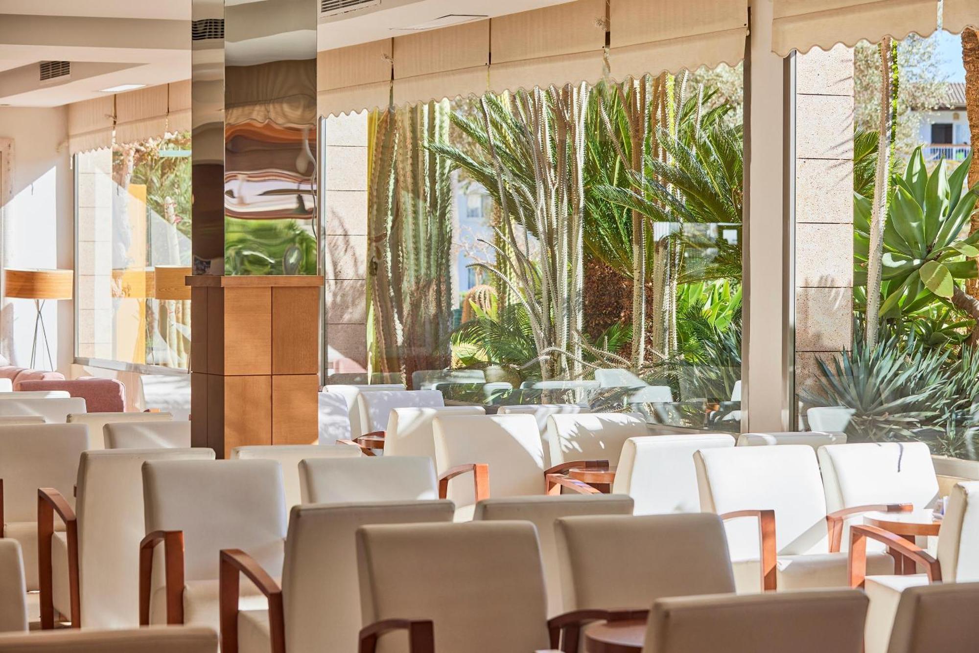 Aparthotel Zafiro Tropic Port d'Alcúdia Exteriér fotografie