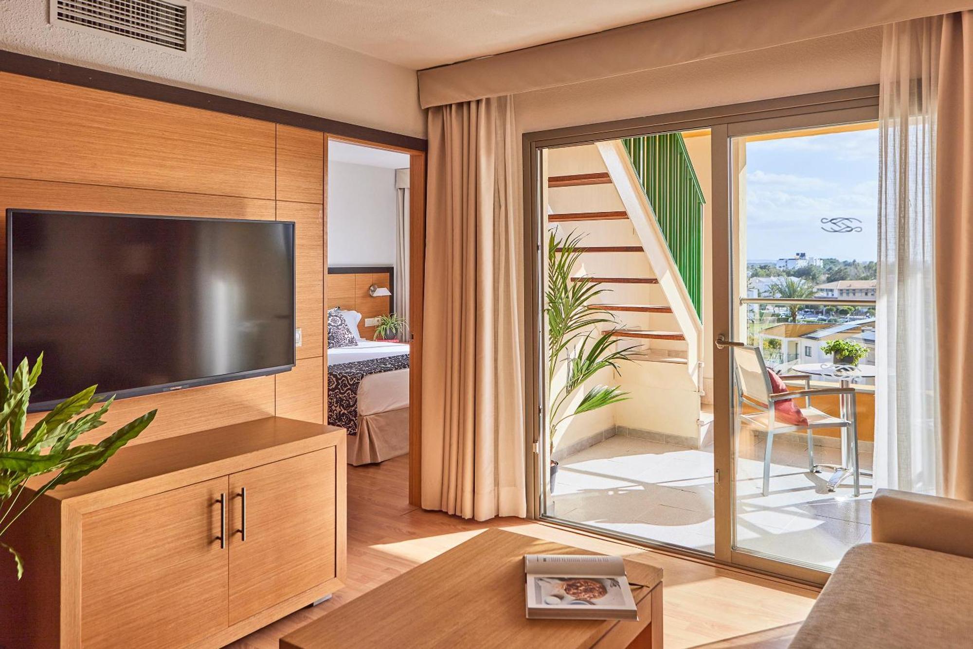 Aparthotel Zafiro Tropic Port d'Alcúdia Exteriér fotografie