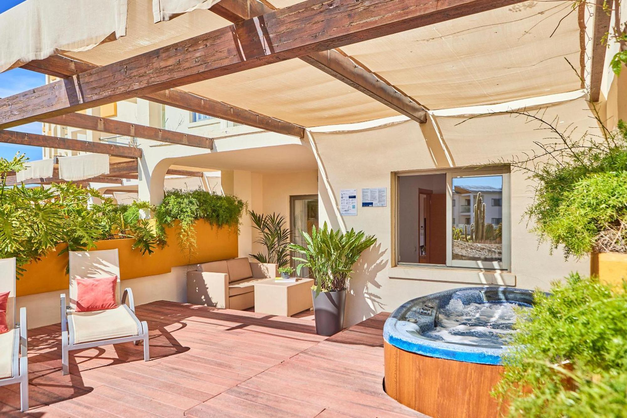 Aparthotel Zafiro Tropic Port d'Alcúdia Exteriér fotografie